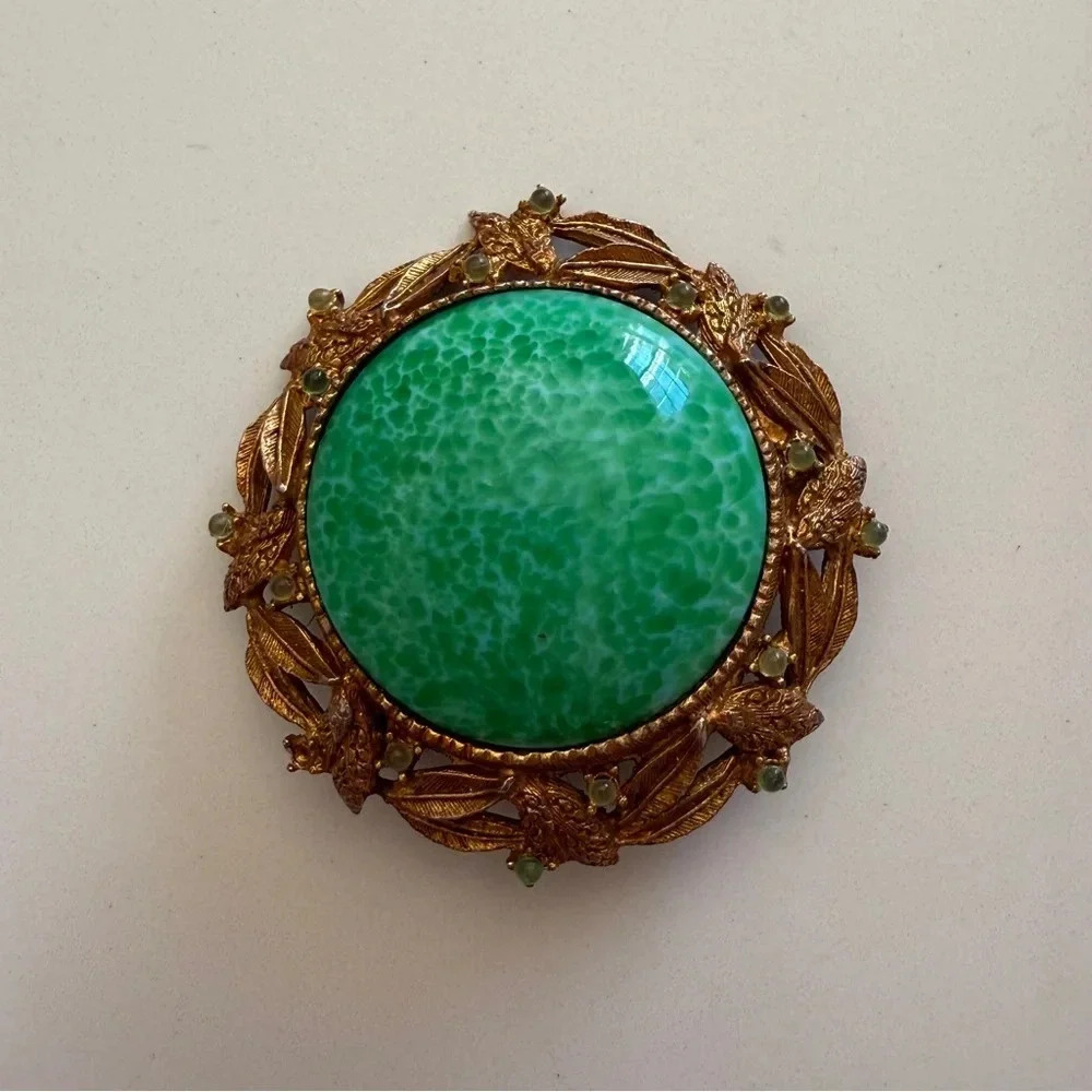 Vintage- Green- Glass- Brooch- Unmarked